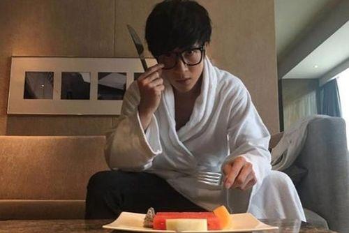 爱豆吃瓜娱乐酱薛之谦,从歌手到吃瓜娱乐酱,揭秘他的跨界人生